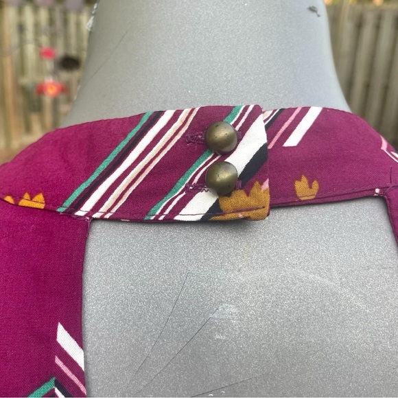 BNWT•Medium•Lined•Boutique•Sleeveless• High Neck•Shift Dress• - Picture 4 of 7